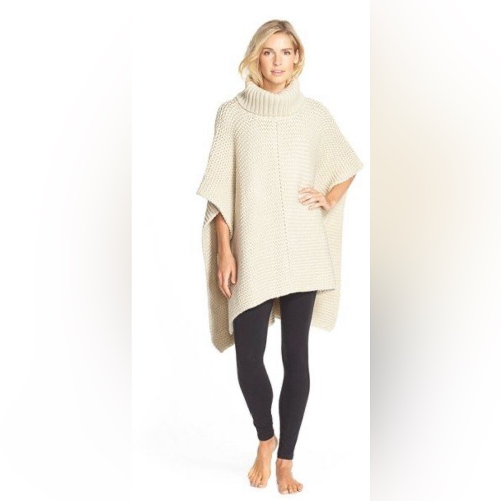Women's Ugg Robbyn Chunky Knit Sweater Poncho